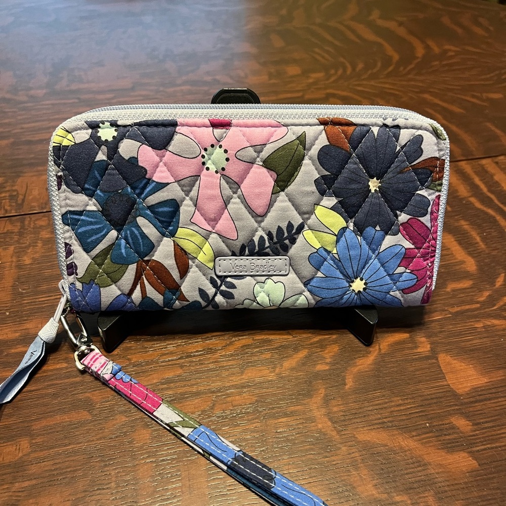 Vera Bradley wristlet